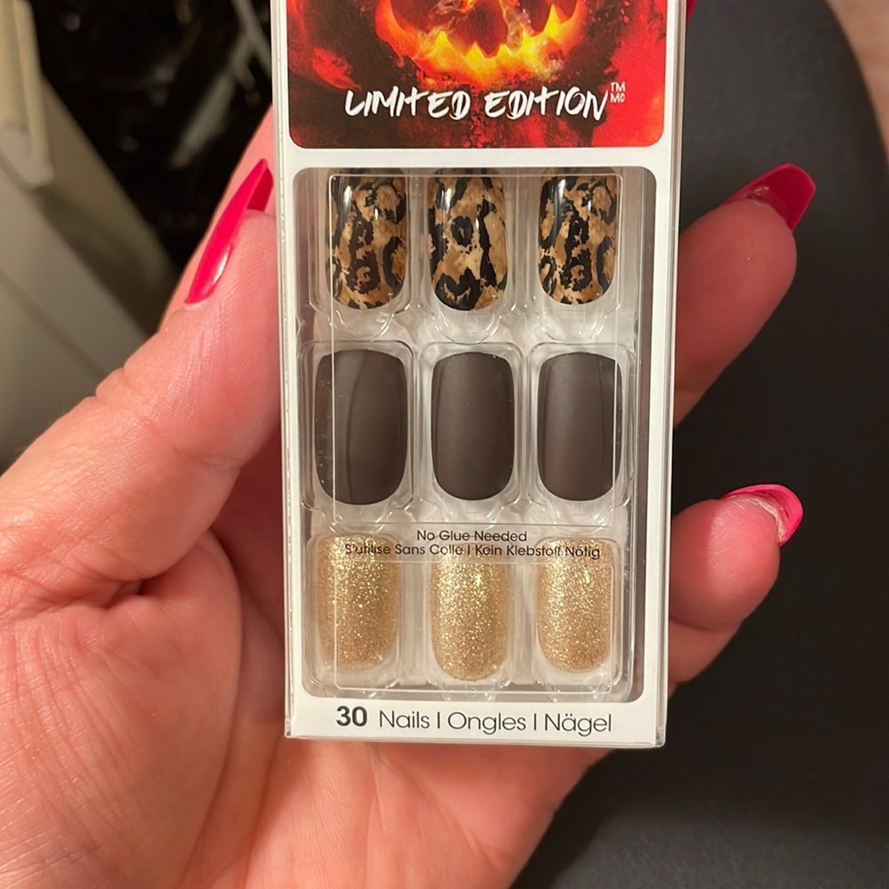 LIMITED EDITION imPRESS HALLOWEEN NAILS